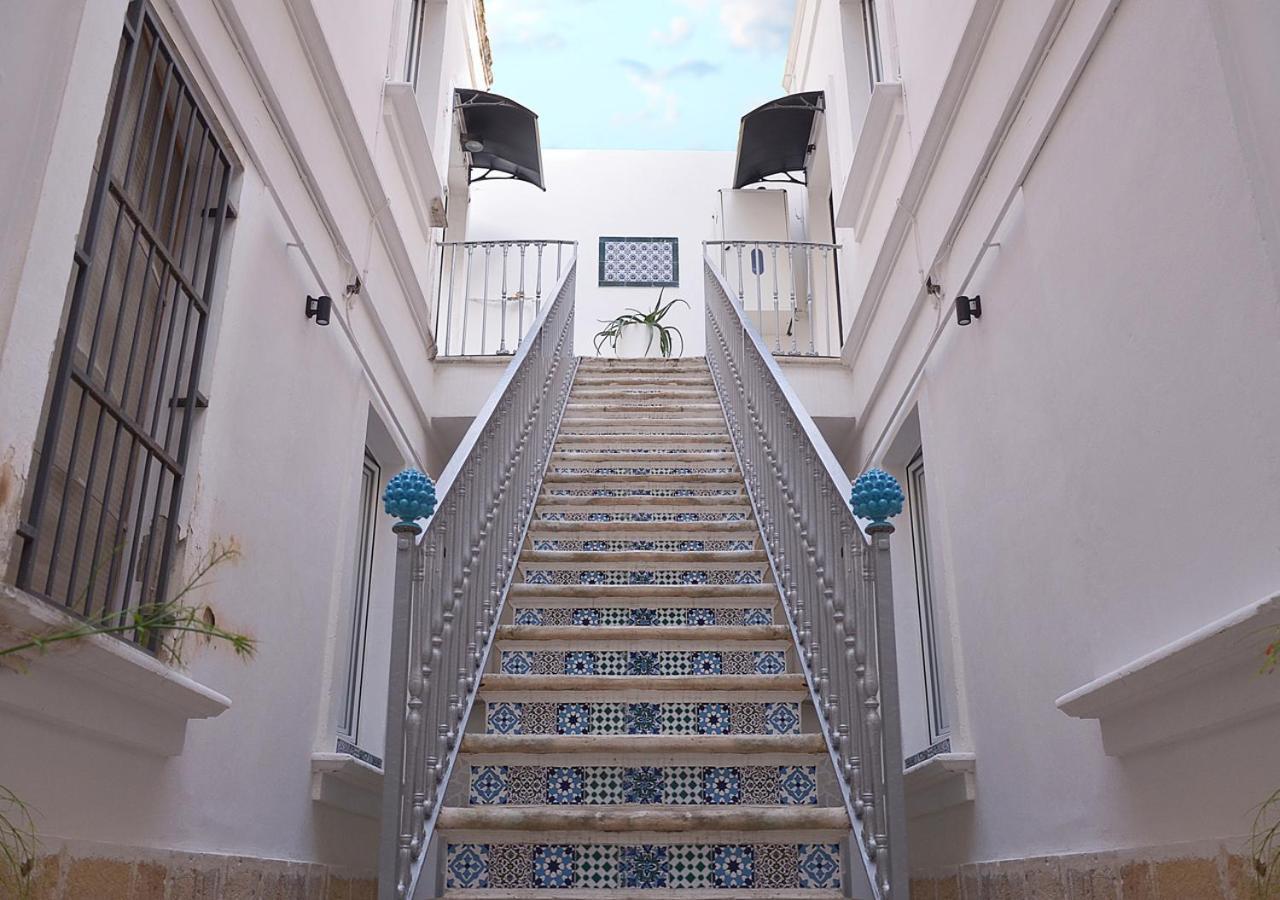 טאראנטו The Court Suites & Spa מראה חיצוני תמונה