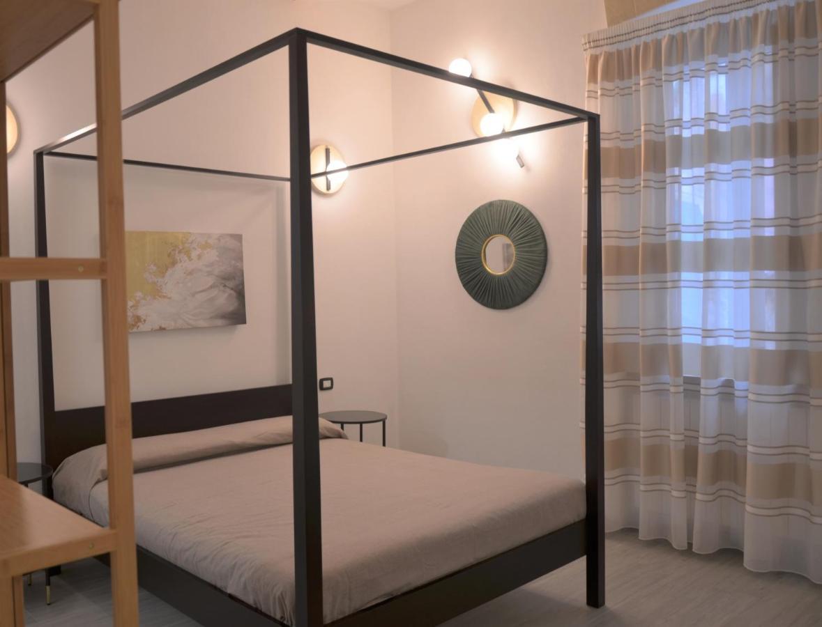 טאראנטו The Court Suites & Spa מראה חיצוני תמונה